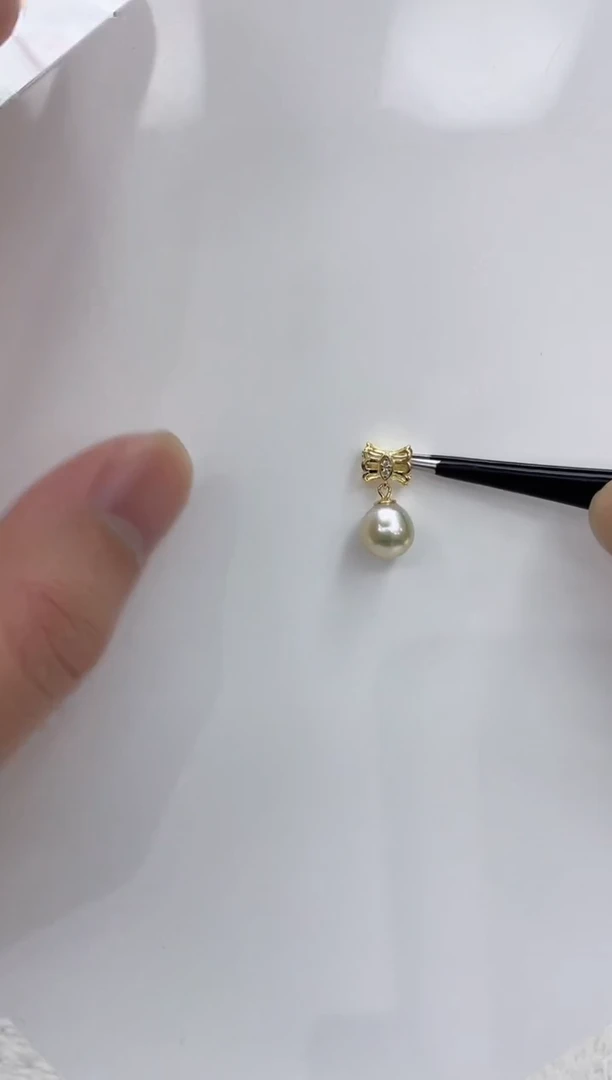 【闪购商品】海水珍珠吊坠(不含链)银S925镶嵌海水珍珠吊坠