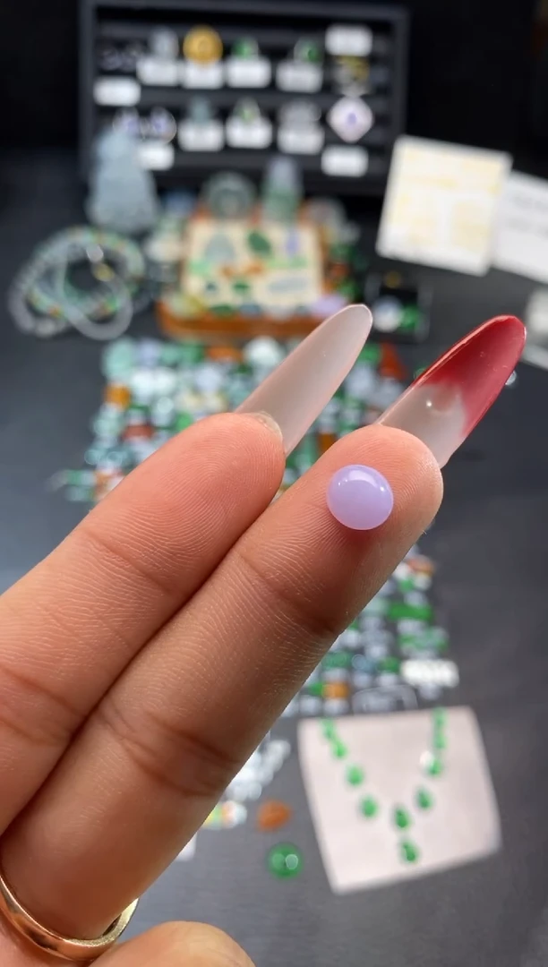 【闪购商品】翡翠挂件未镶嵌蛋面