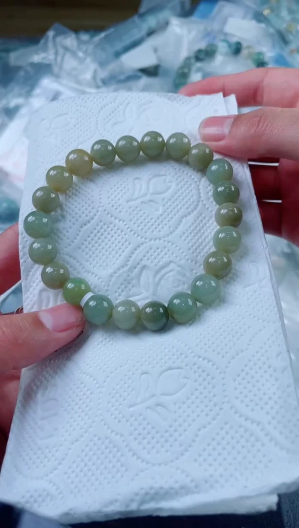 定制翡翠未镶嵌珠串