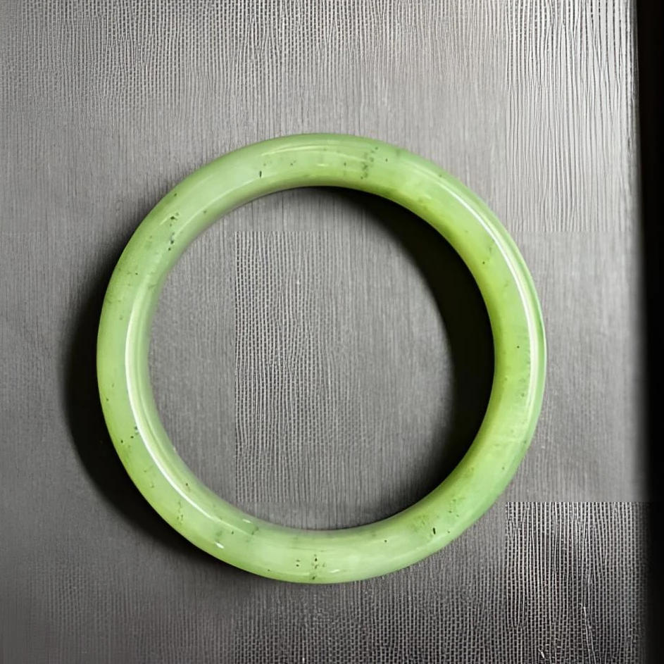 俄罗斯碧玉乌兰海手镯仅有三只