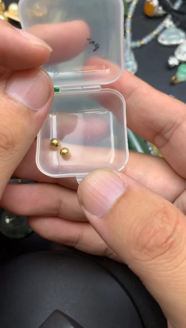 颈饰未镶嵌翡翠?***仙单珠4mm