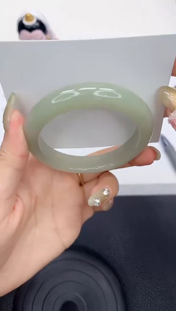 石英质玉手镯未镶嵌76-56.3