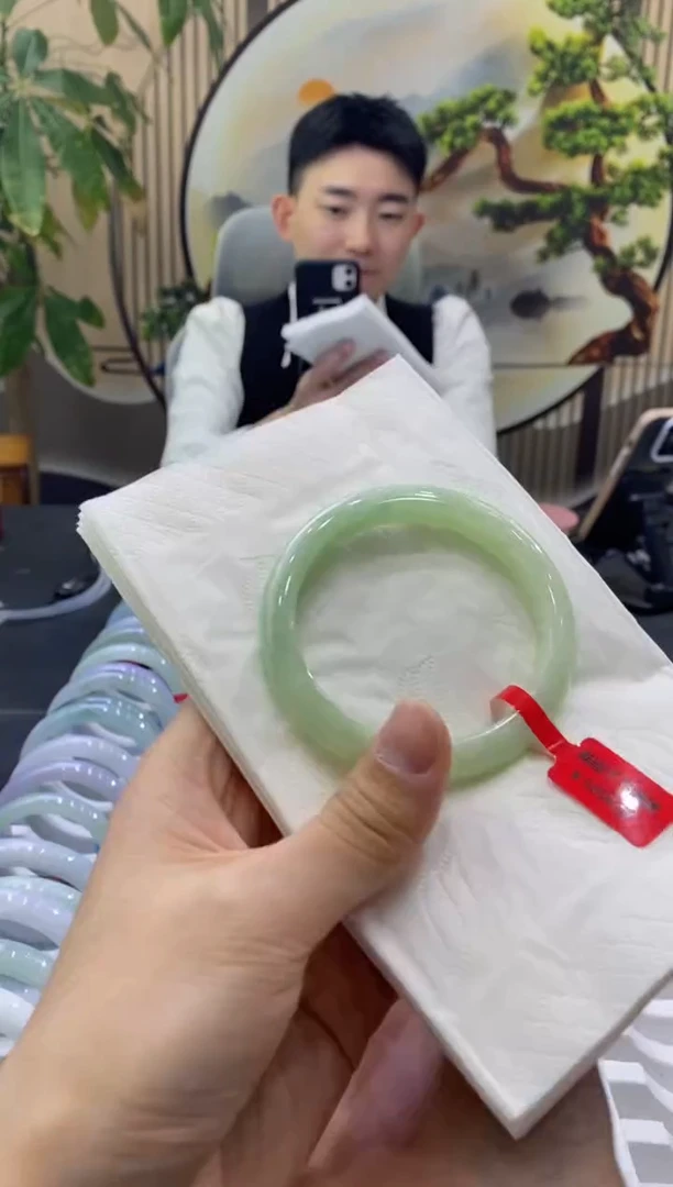 未镶嵌手镯翡翠0837