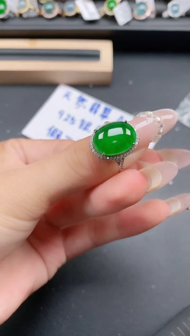 银S925镶嵌戒指翡翠111