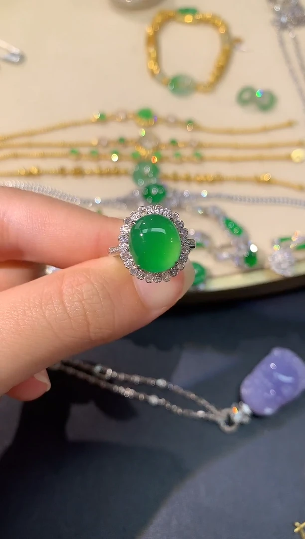 翡翠戒指18K金镶嵌A101 |15000