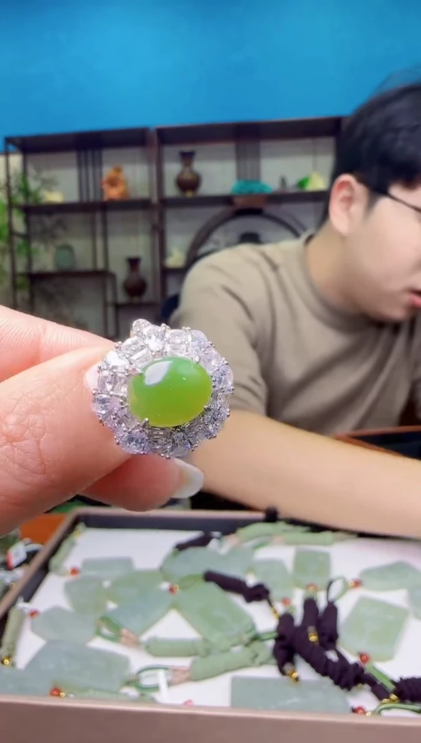 银S925镶嵌戒指和田玉1