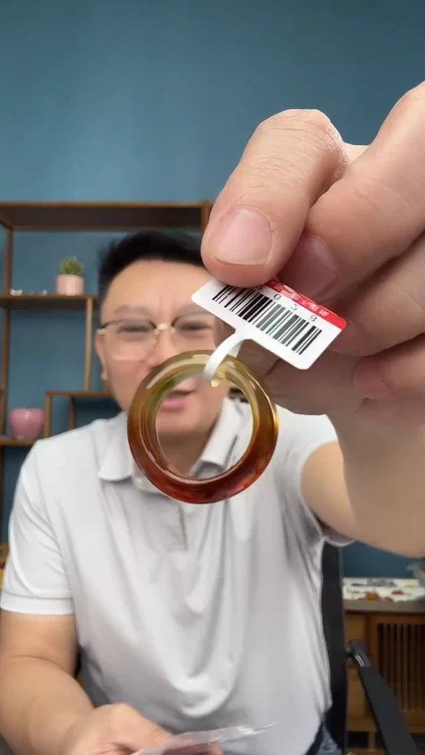 裸石琥珀未镶嵌勤?23