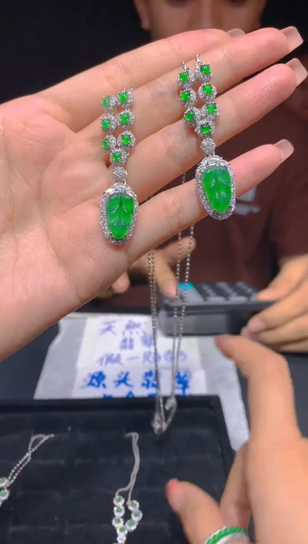 【闪购商品】定制翡翠未镶嵌108多样性发货（发其一）
