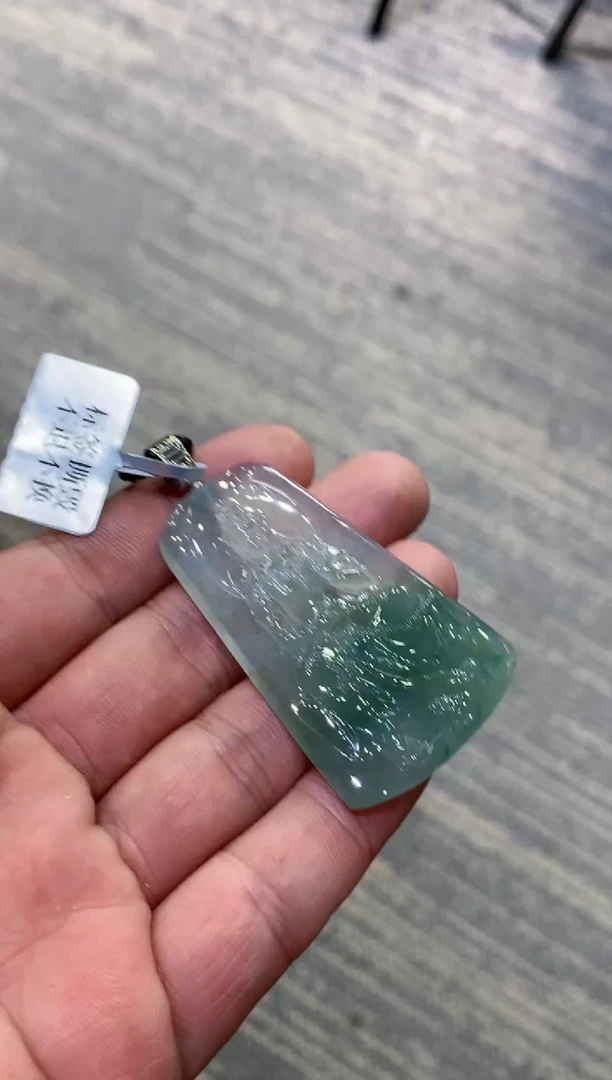 颈饰未镶嵌翡翠天然A货翡翠