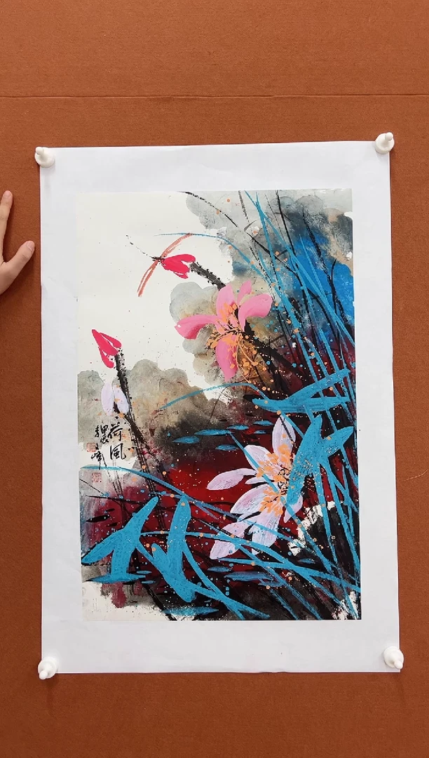 国画李文峰四尺三开亮彩荷花