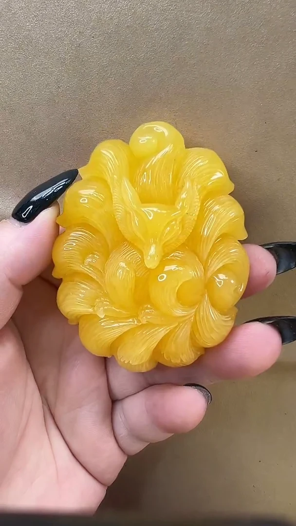 琥珀颈饰未镶嵌吊坠