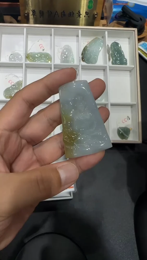 未镶嵌挂件翡翠A货翡翠多样性孤品