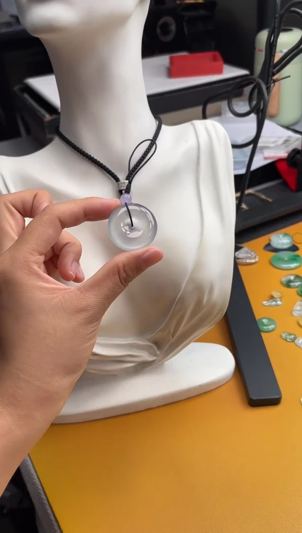 翡翠未镶嵌吊坠(不含链)平安扣 28.2 7.8