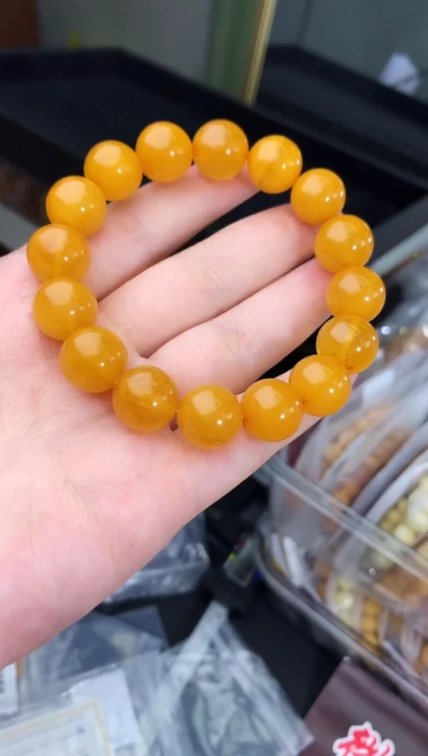 蜜蜡未镶嵌珠宝奇石63