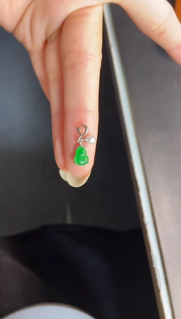 吊坠(不含链)银S925镶嵌翡翠1