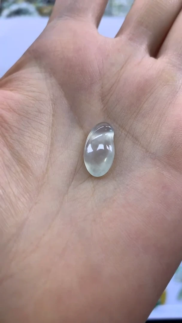 颈饰未镶嵌翡翠暖*?缅甸天然A货翡翠