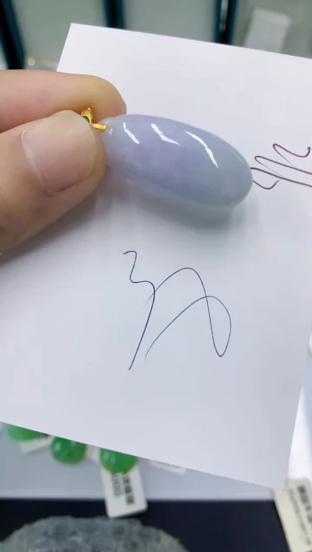翡翠未镶嵌颈饰缅甸A货翡翠
