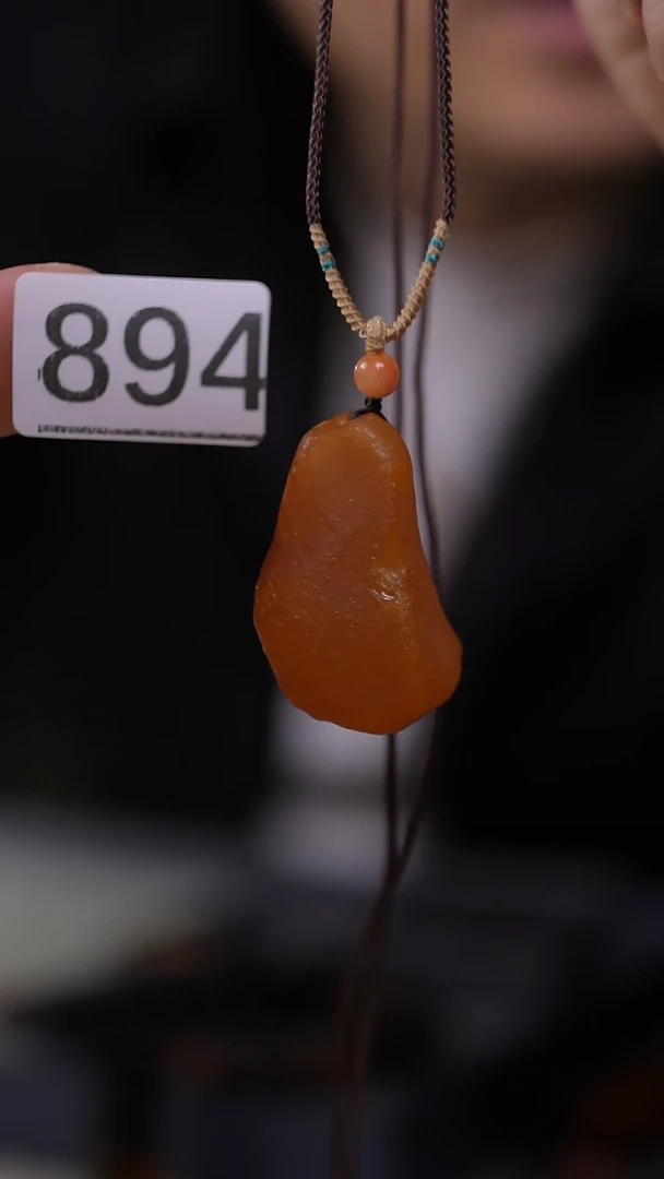 【闪购商品】蜜蜡吊坠(赠链)未镶嵌随形蜜蜡项链