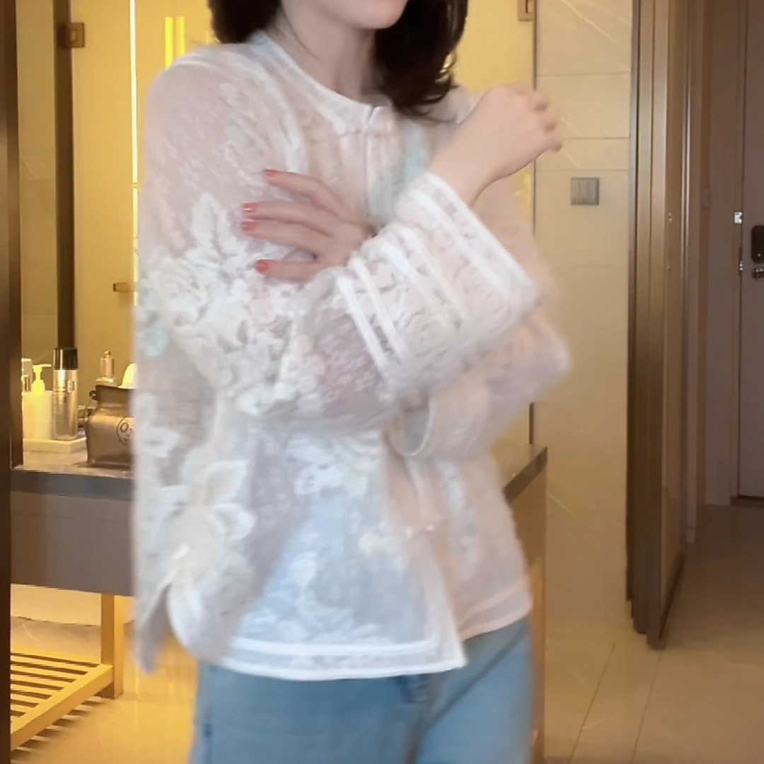 设计感新中式刺绣盘扣长袖上衣春季2025新款轻奢气质高级感衬衫