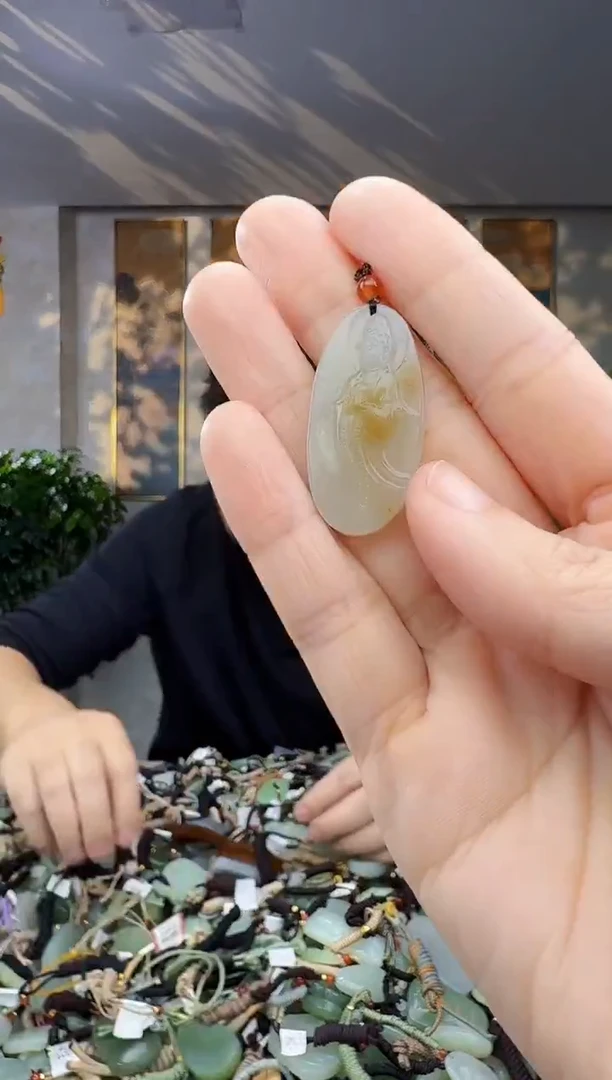 未镶嵌和田玉挂件拍一发一