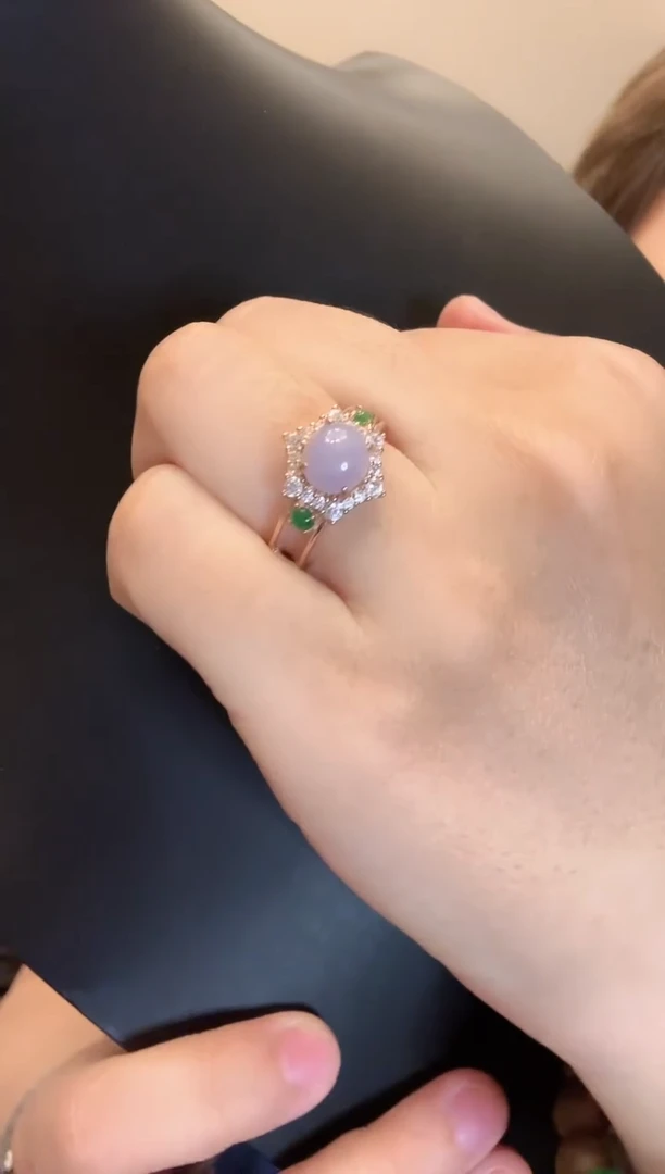 翡翠戒指未镶嵌翡翠戒指