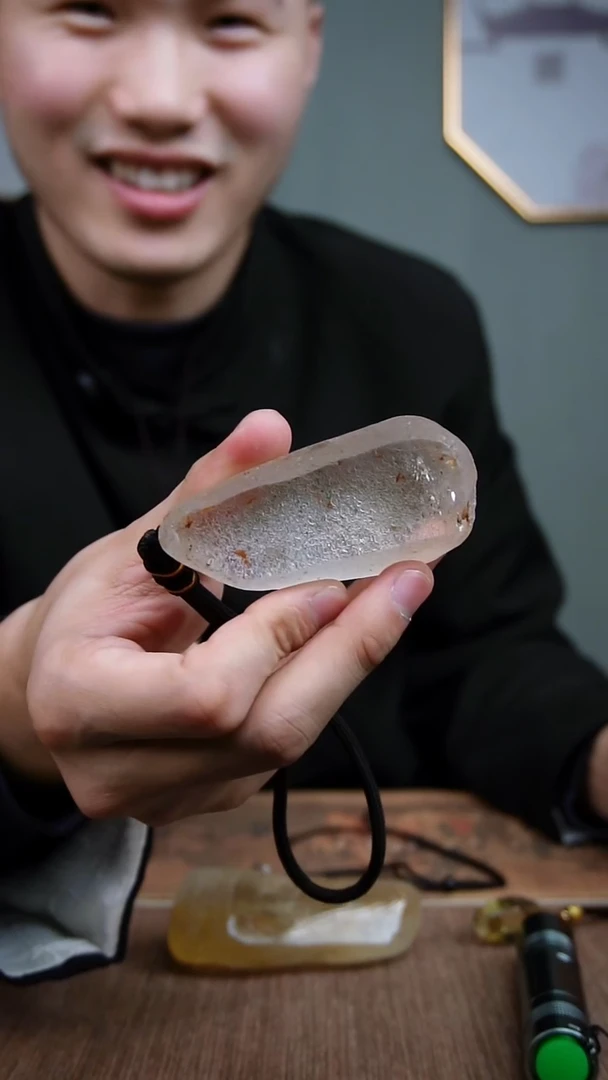 吊坠(赠链)未镶嵌水晶A****3水晶