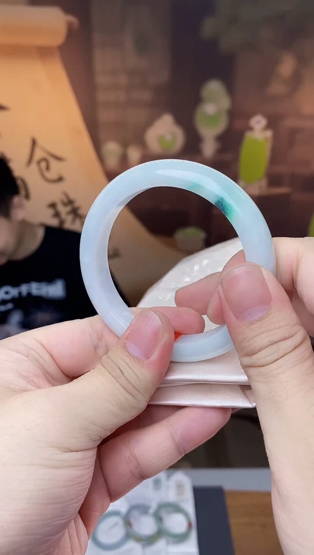 未镶嵌手镯翡翠纯天然缅甸A货翡翠手镯