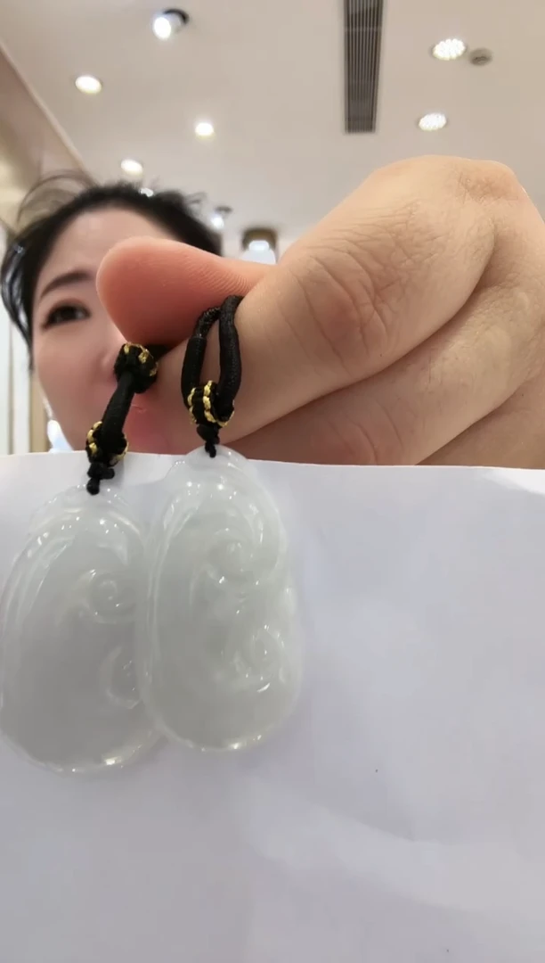 翡翠未镶嵌颈饰38多样发一