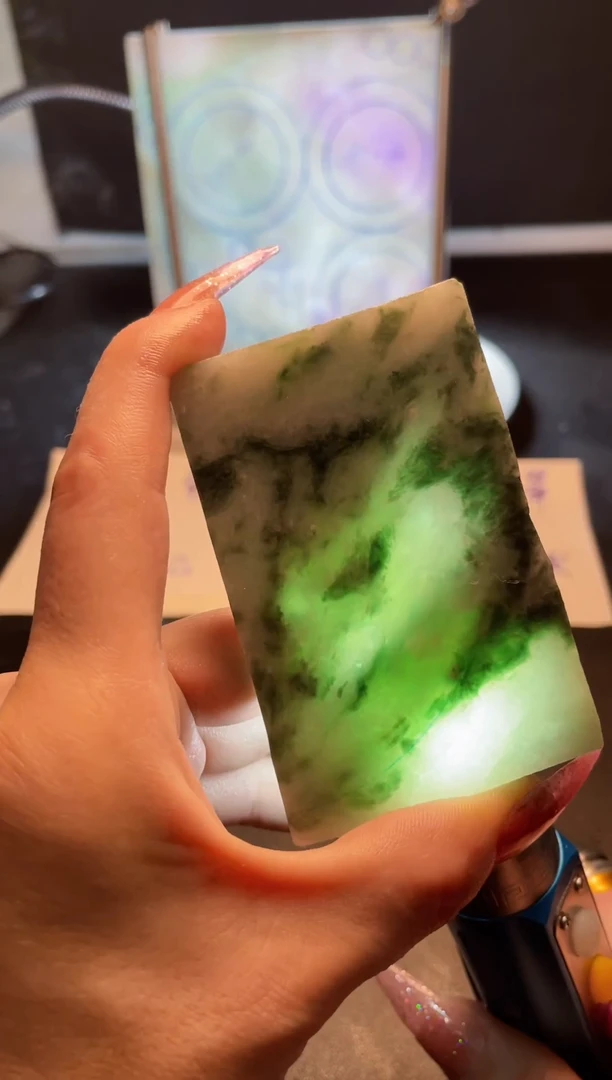 颈饰未镶嵌翡翠用****8翡翠