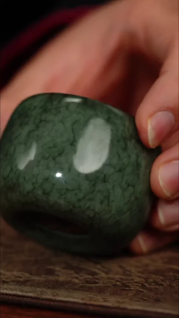 【闪购商品】【览古雅韵】铁胎扳指杯