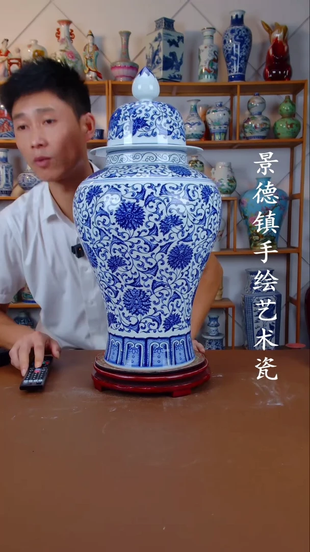 现代景德镇手工手绘陶瓷摆件22