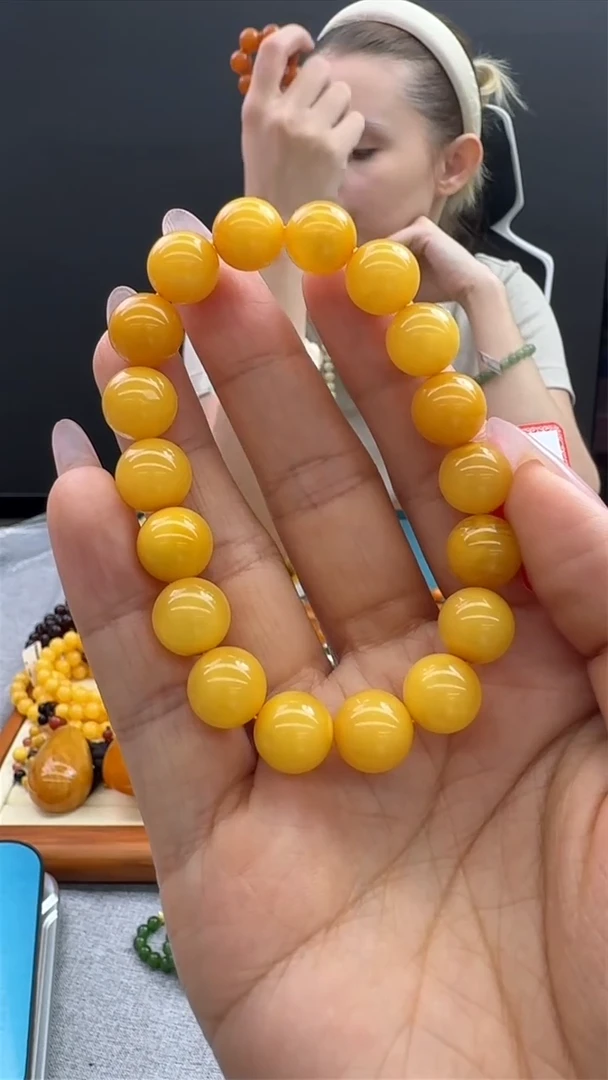 【闪购商品】琥珀手链未镶嵌483秒拍号