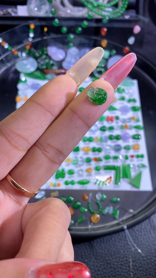 未镶嵌挂件翡翠貔貅