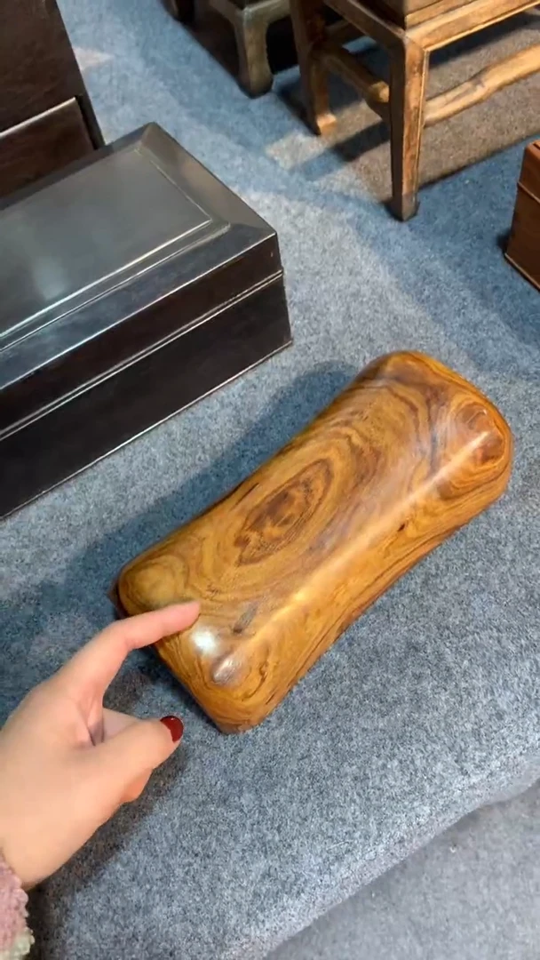 木福利            枕头