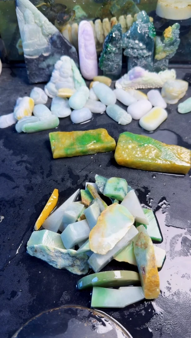 颈饰未镶嵌翡翠天然翡翠046