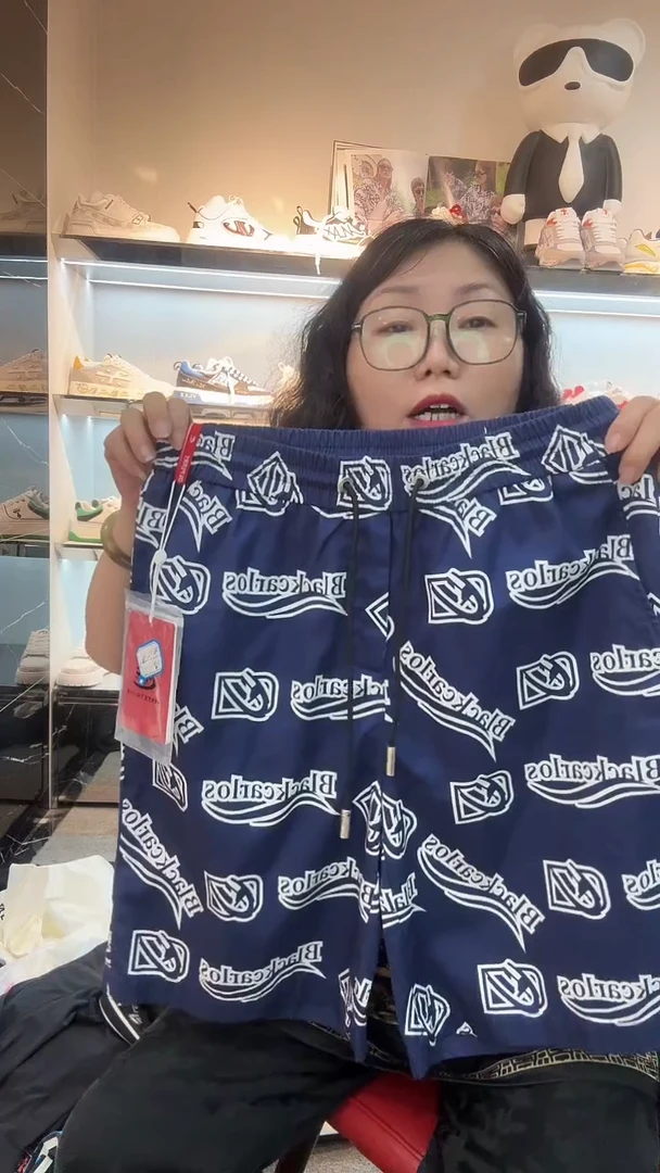 阿*C+ 花的 短裤 32