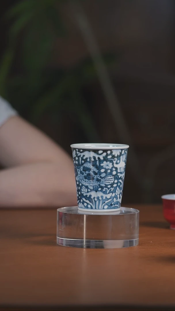 元青花鱼藻可乐杯