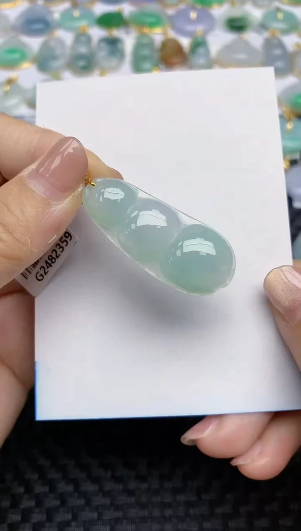 【闪购商品】翡翠颈饰18K金镶嵌天然A货翡翠 77