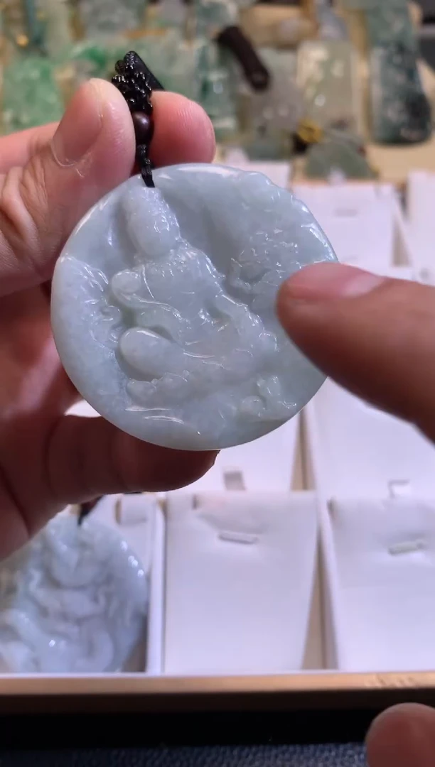 【闪购商品】翡翠颈饰未镶嵌03/10/45