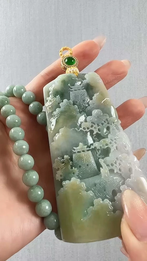 颈饰未镶嵌翡翠山水