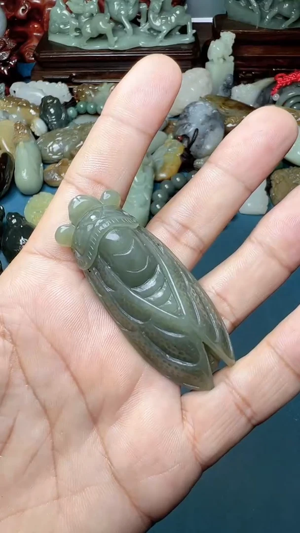 未镶嵌和田玉把件-
