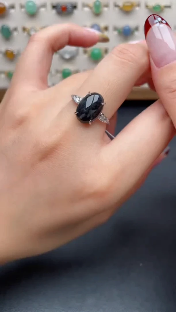 银S925镶嵌戒指翡翠一物一证一礼盒