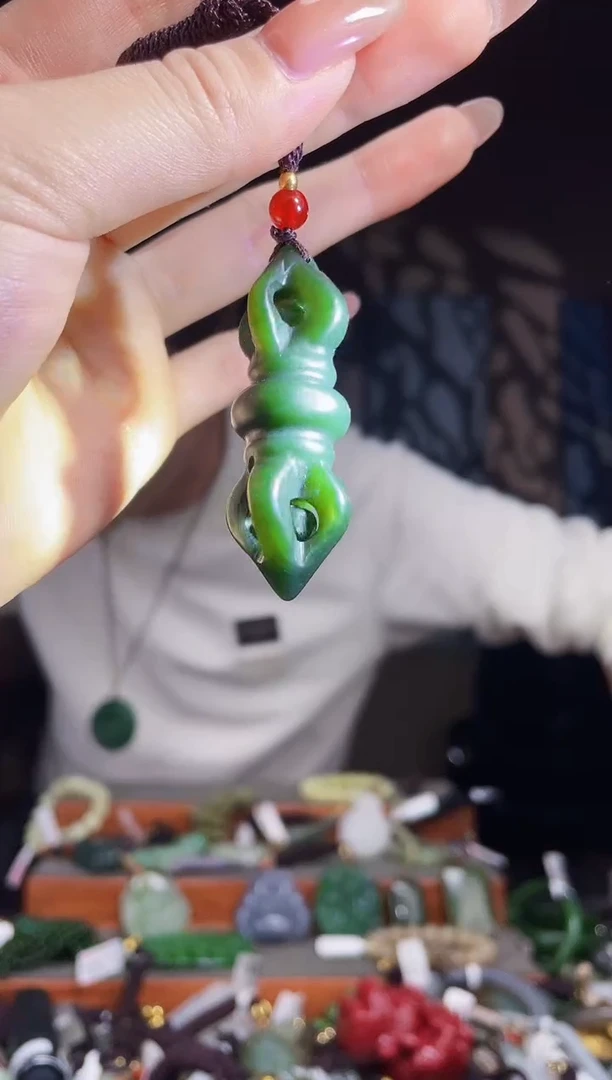 【闪购商品】和田玉颈饰未镶嵌拍一发一