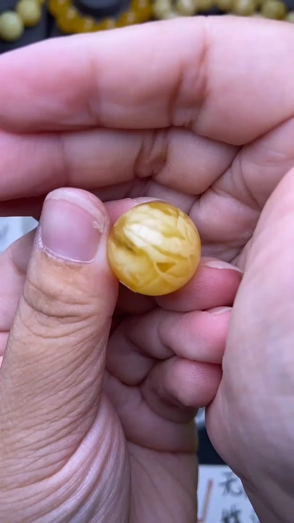 裸石琥珀未镶嵌 星筠珠宝优选85