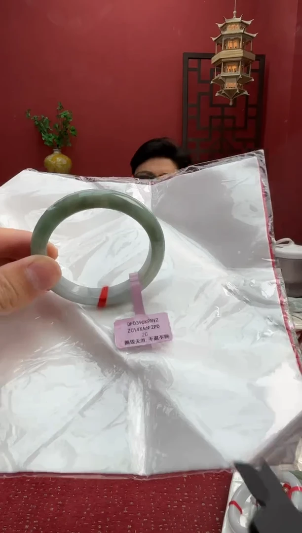 未镶嵌手镯翡翠翡翠手镯10