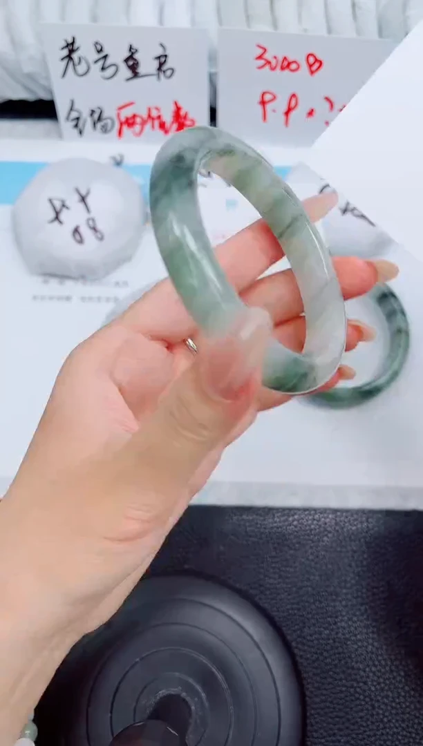 未镶嵌手镯石英质玉50-59