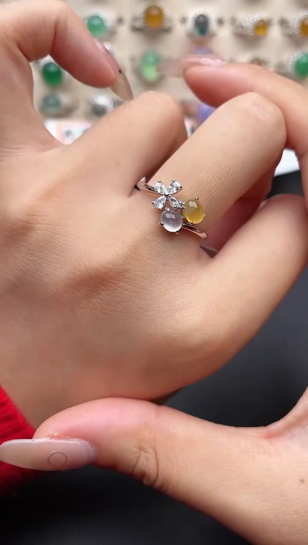 【闪购商品】翡翠戒指银S925镶嵌一物一证一礼盒1