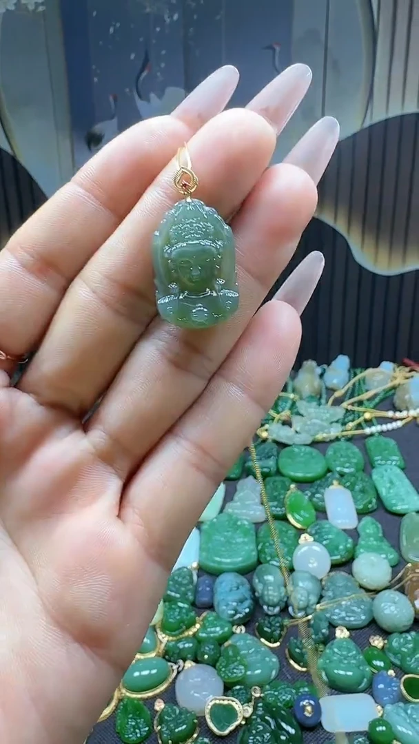 【闪购商品】和田玉吊坠(不含链)18K金镶嵌1