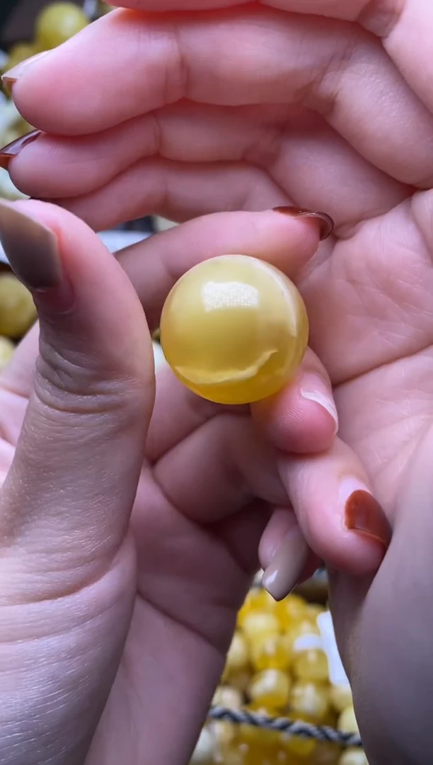 【闪购商品】琥珀裸石未镶嵌大小姐珠宝112