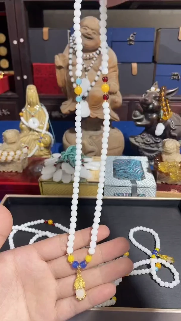 石英质玉未镶嵌颈饰33